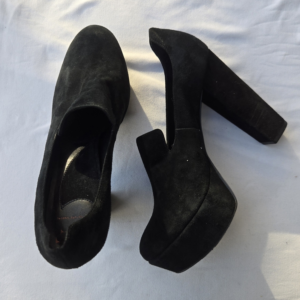 Diane Von Furstenberg Black Suede Platform Heels